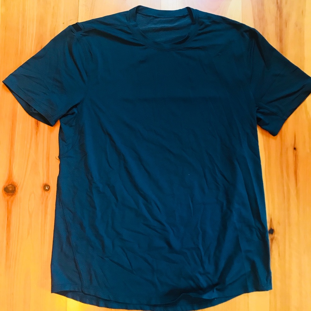 lululemon athletic tee